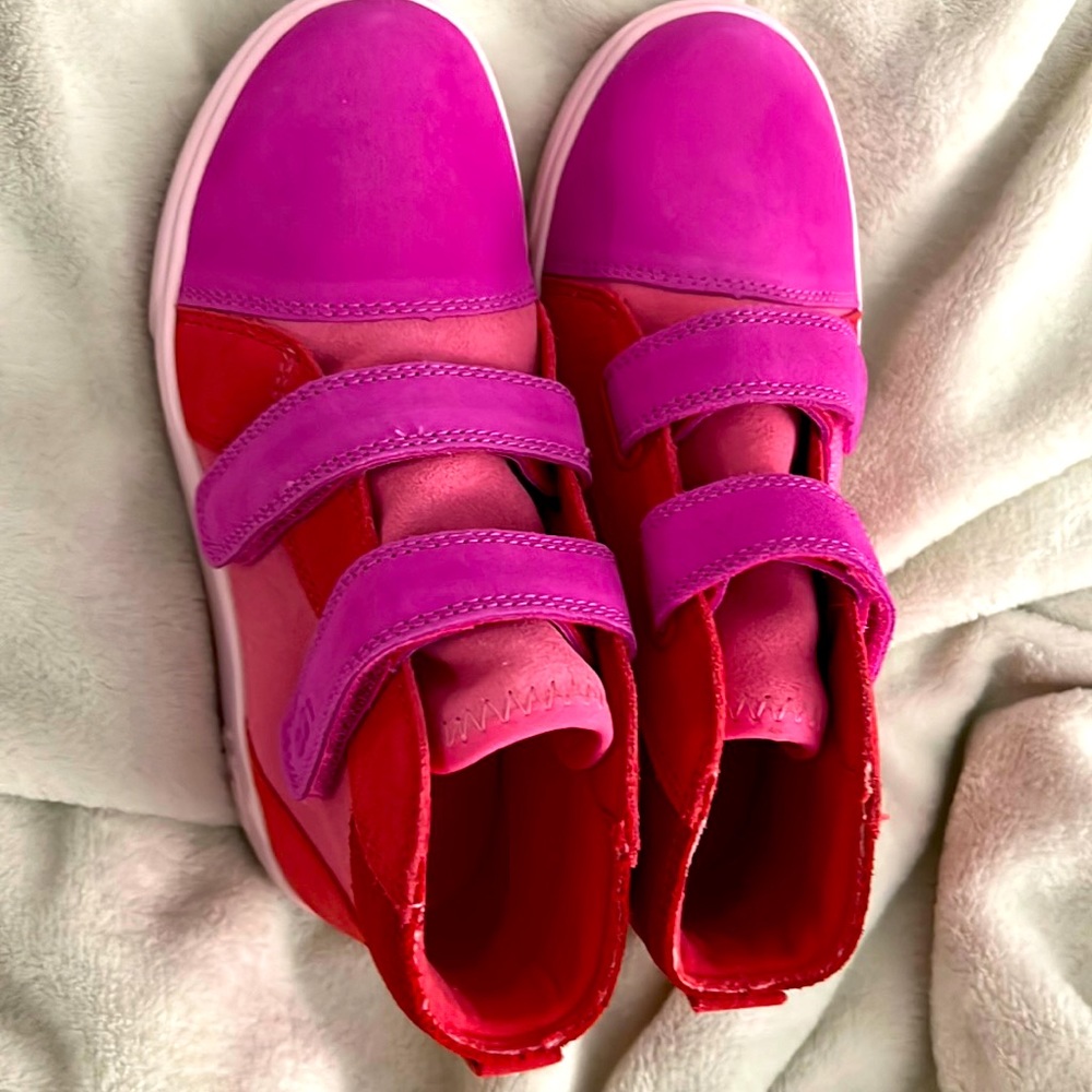 UGG T Rennon II Mashup (PRSR). Pink. Size 1. New with Box